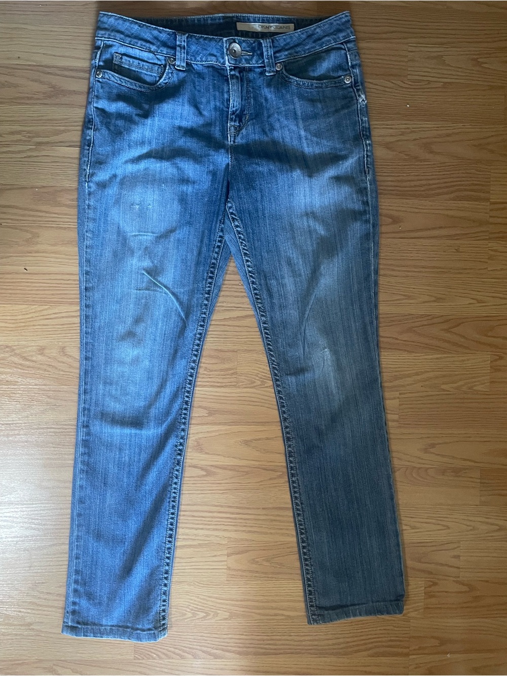 DKNY Women's Straight Leg Jeans — Medium Blue Denim